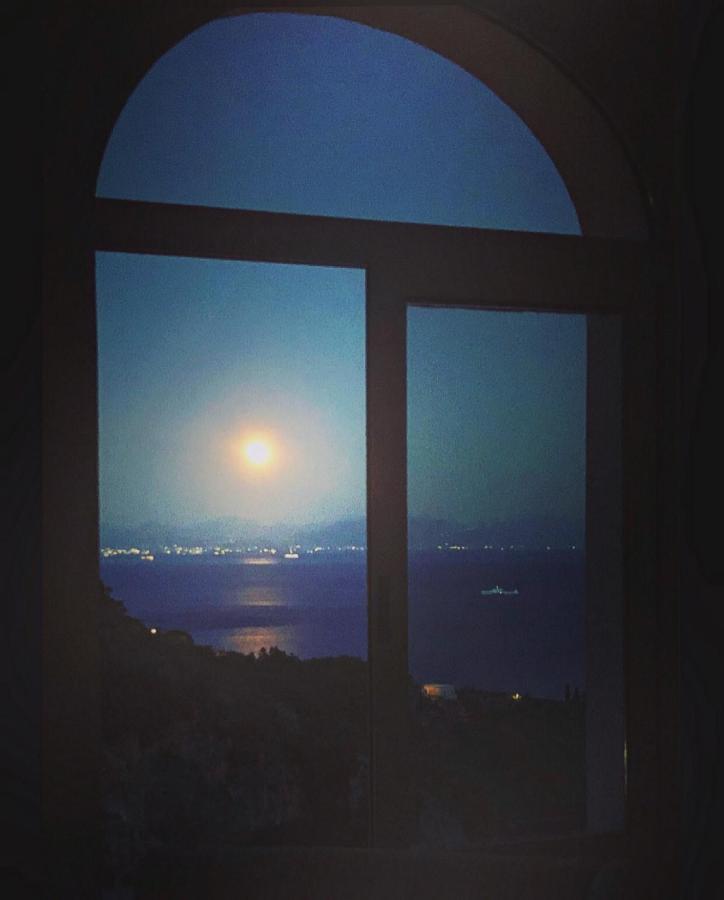 הוילה סקאלה Sky House Amalfi Coast מראה חיצוני תמונה
